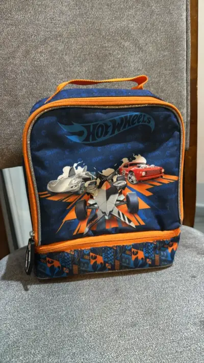 Set escolar Hot Wheels mochila y lonchera - miniatura 4
