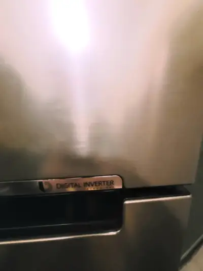 Refrigerador Samsung de dos puertas en acero inoxidable - miniatura 4