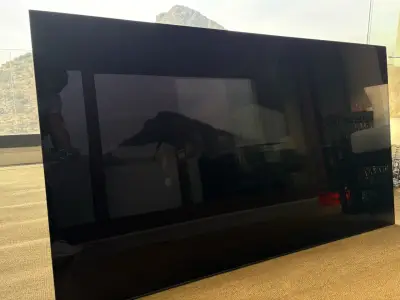Televisor LED de pantalla plana - miniatura 1