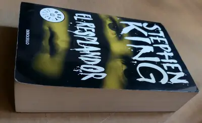 Libro 'El Resplandor' de Stephen King - miniatura 3
