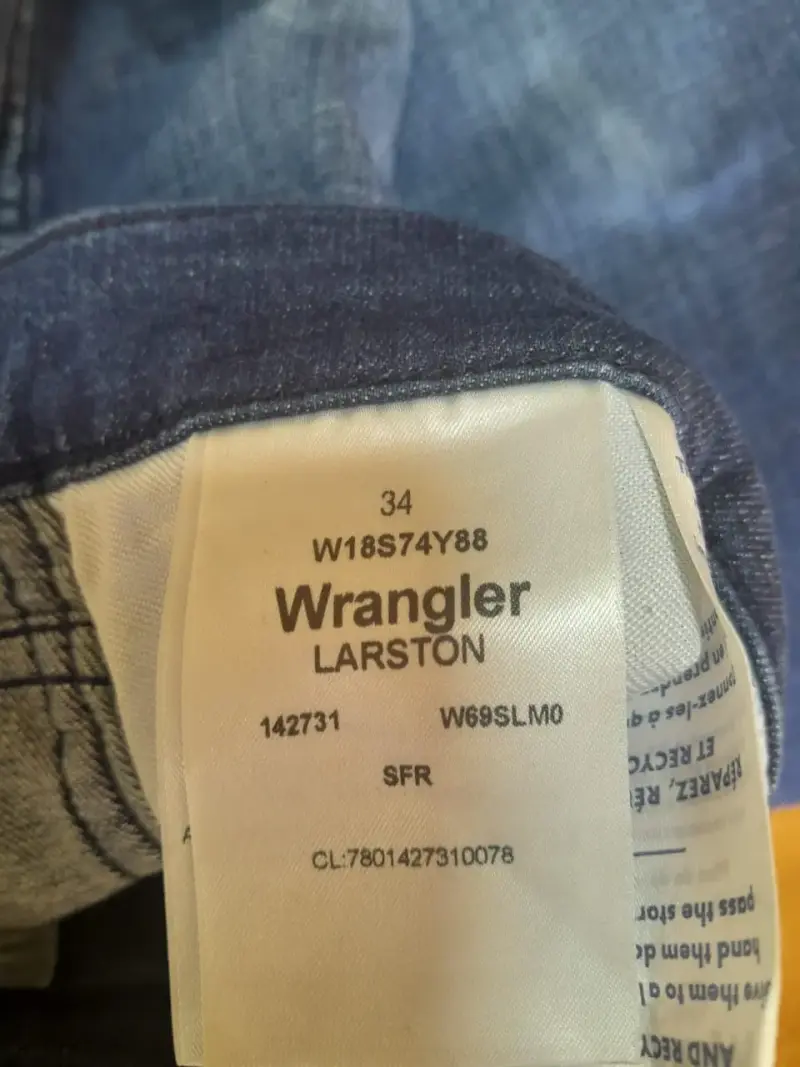 Jeans Wrangler Larston talla 34 - 2