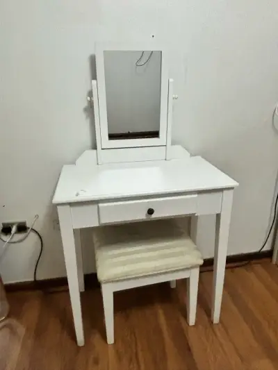 Tocador blanco con espejo y cajón - miniatura 2