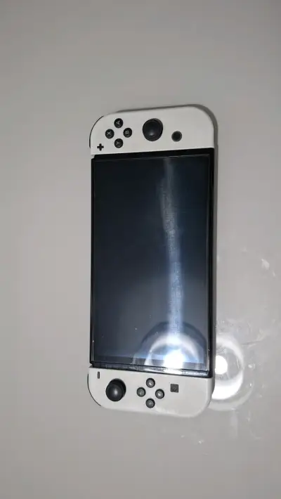 Nintendo Switch Oled - miniatura 3