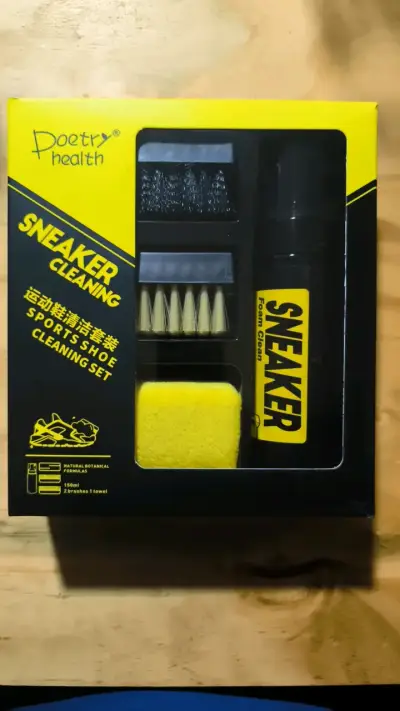 Kit de limpieza para zapatillas Poetry Health - miniatura 1