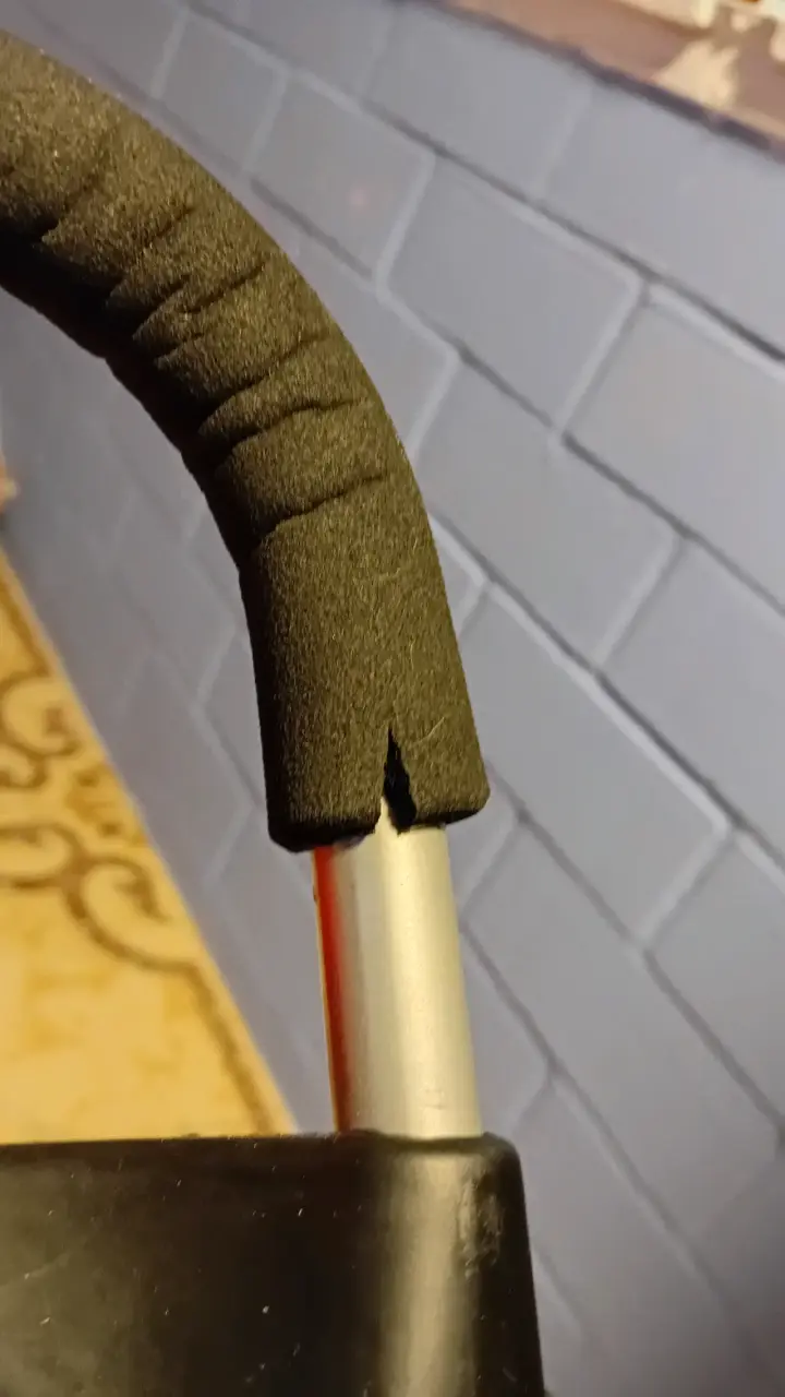 Cuna portátil Costway con malla para mascotas. - 6