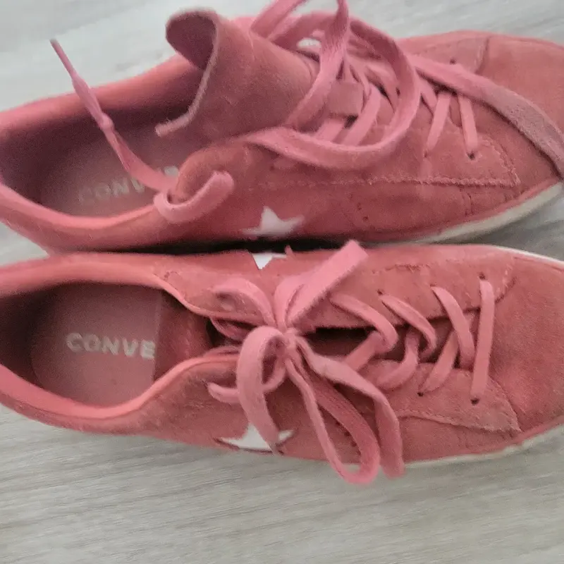 Zapatillas rosadas con estrella de gamuza - 2