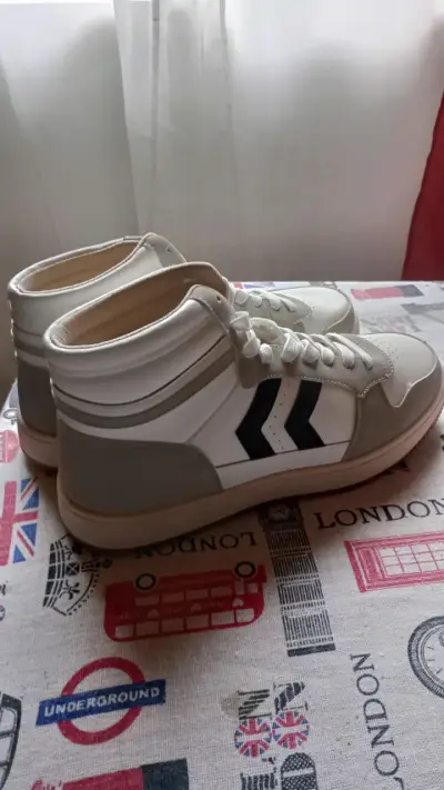 Zapatillas caña alta - miniatura 3