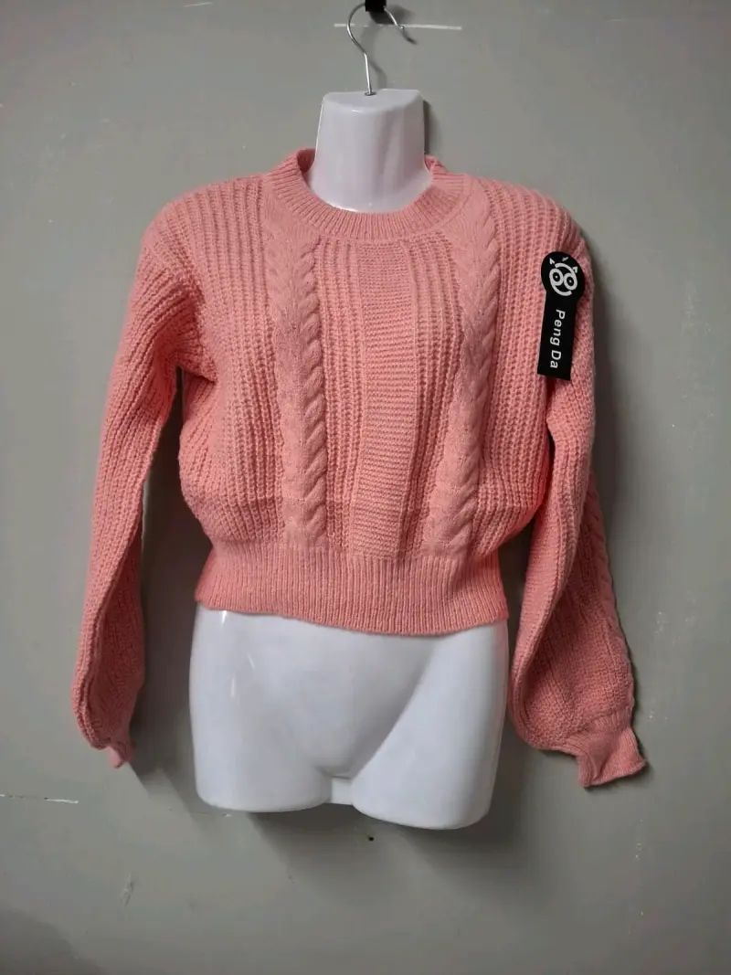 Suéter morado de punto grueso para mujer - 2