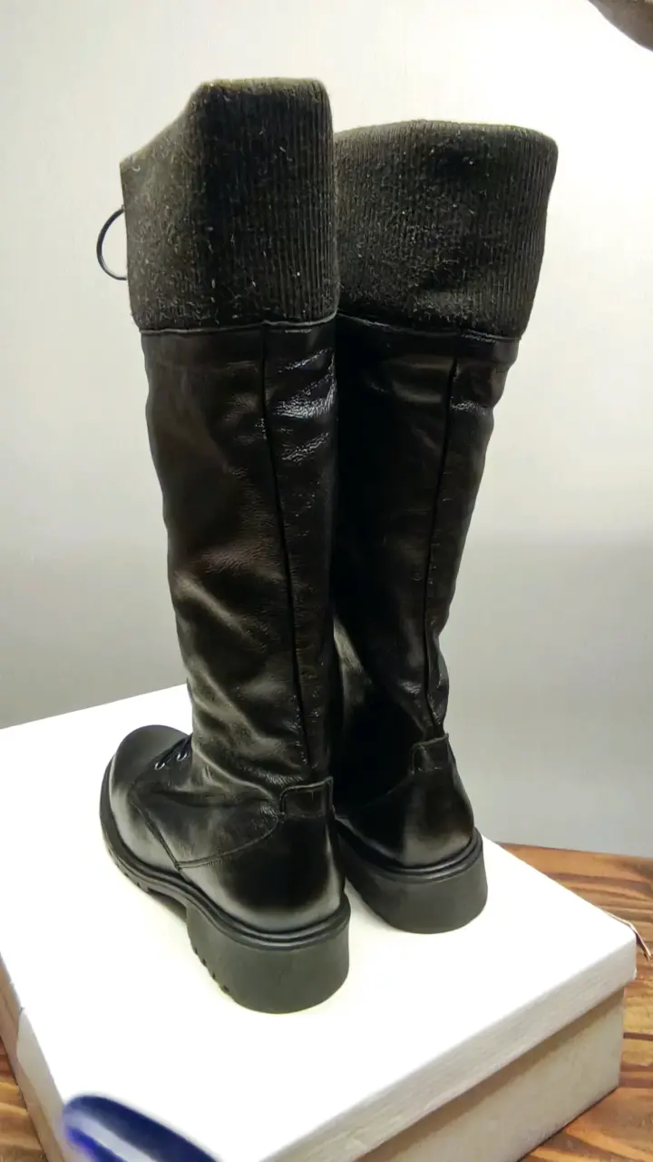Botas negras de cuero largas con cordones - 4