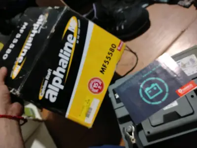 Batería automotriz Alphaline MF55580 - miniatura 1