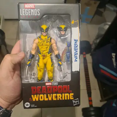 Figura de acción Wolverine Marvel Legends - miniatura 3