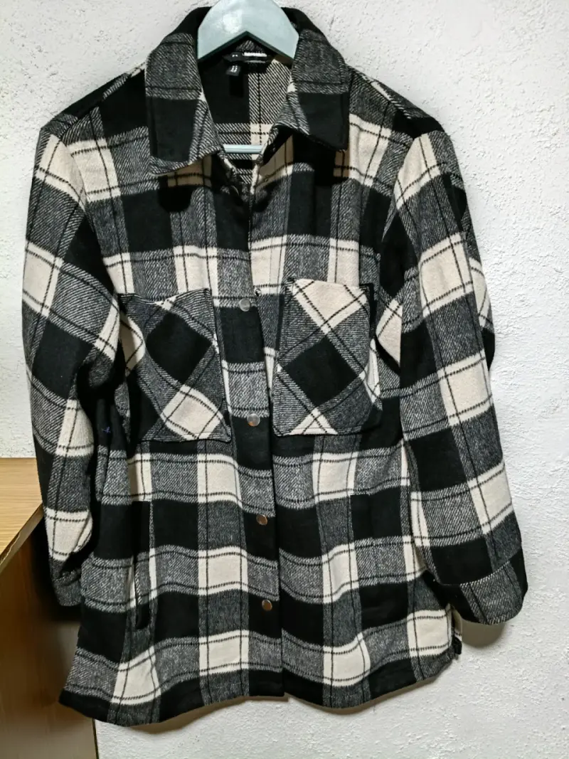 Chaqueta de franela a cuadros H&M