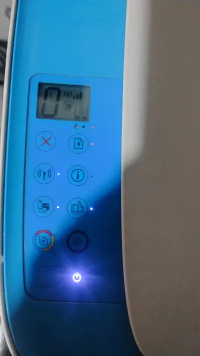Impresora multifuncional HP DeskJet 3635 - miniatura 2