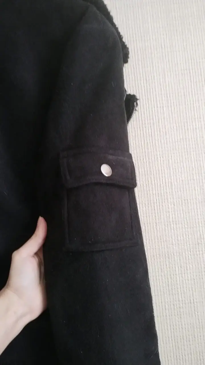 Chaqueta sherpa negra con cierre - 4