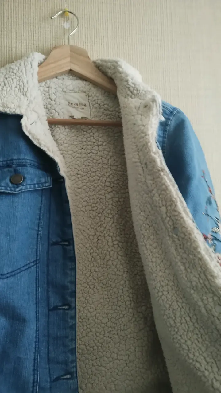 Chaqueta de mezclilla con bordado floral - 2