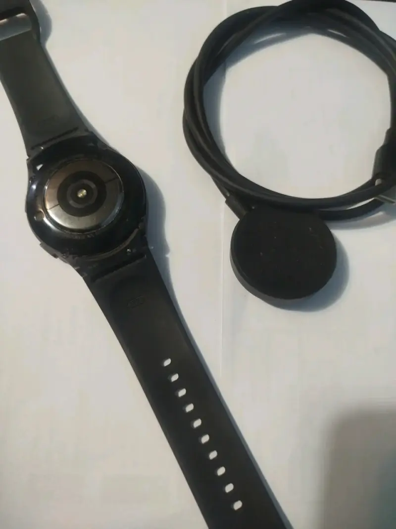 Smartwatch 5 samsung (vendo o permuto) - 2