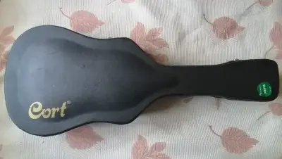 Guitarra Cort electroacústica c / nylon con case - miniatura 2