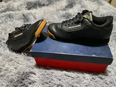 Zapatillas Reebok Classic negras unisex 39/ 255mm - miniatura 2
