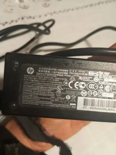 Cargador Original HP 19.5V 3.33A (65W) - Impecable - miniatura 1