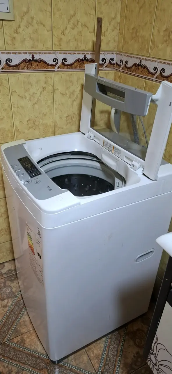Lavadora LG 9KG - 5