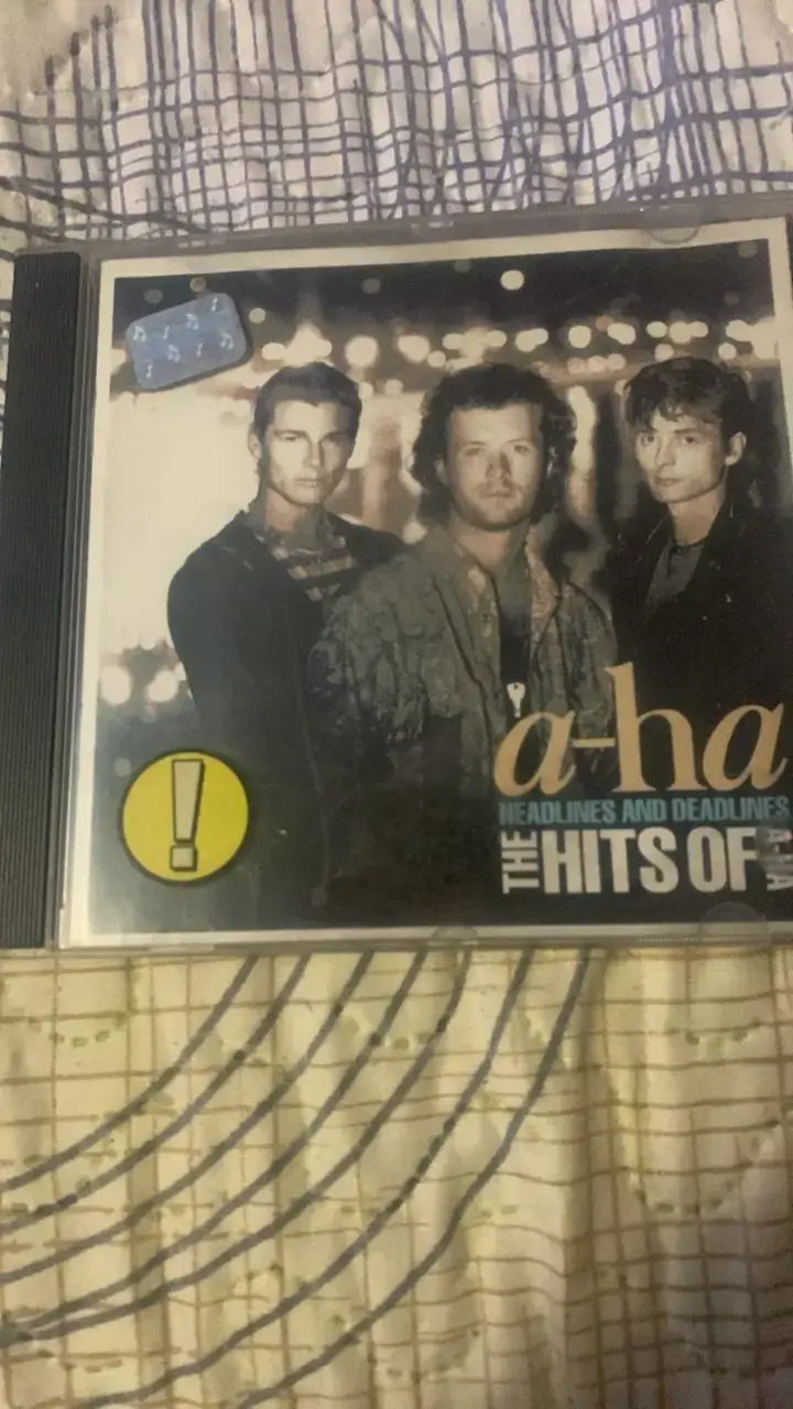 CD a-ha Headlines and Deadlines The Hits of