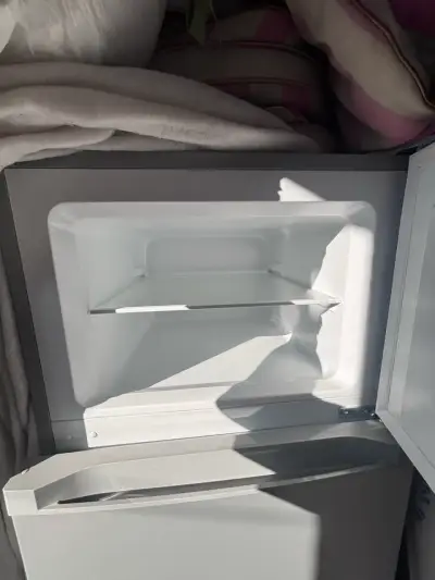 Refrigerador Sindelen En buen estado - miniatura 5