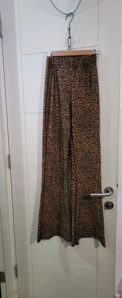 Pantalones anchos estampado animal print - miniatura 1