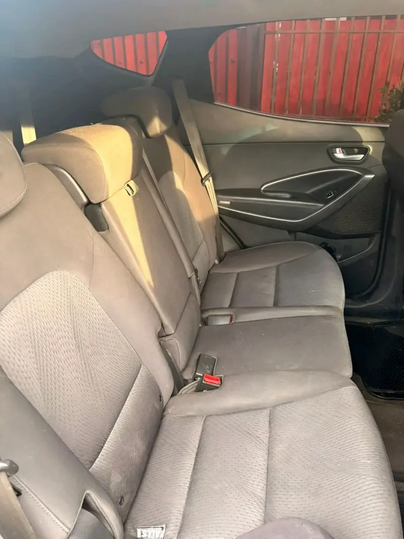 Hyundai santa fe 2014 SUV con diseño deportivo - 2