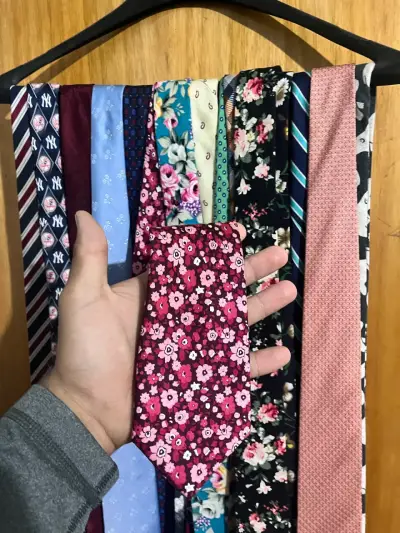 Set de corbatas estampadas variadas - miniatura 1