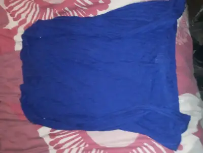 Blusa azul de mujer estilo casual - miniatura 1