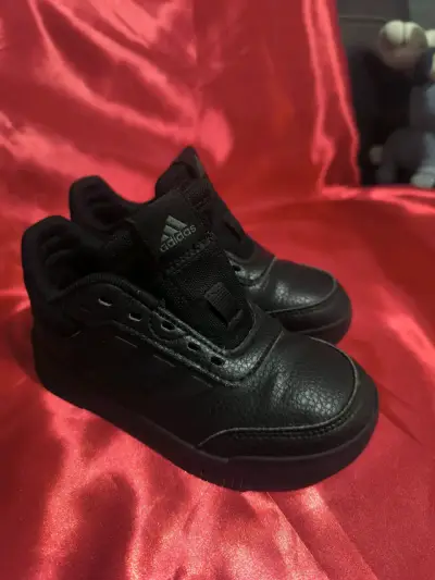 Zapatillas Adidas negras clásicas - miniatura 6