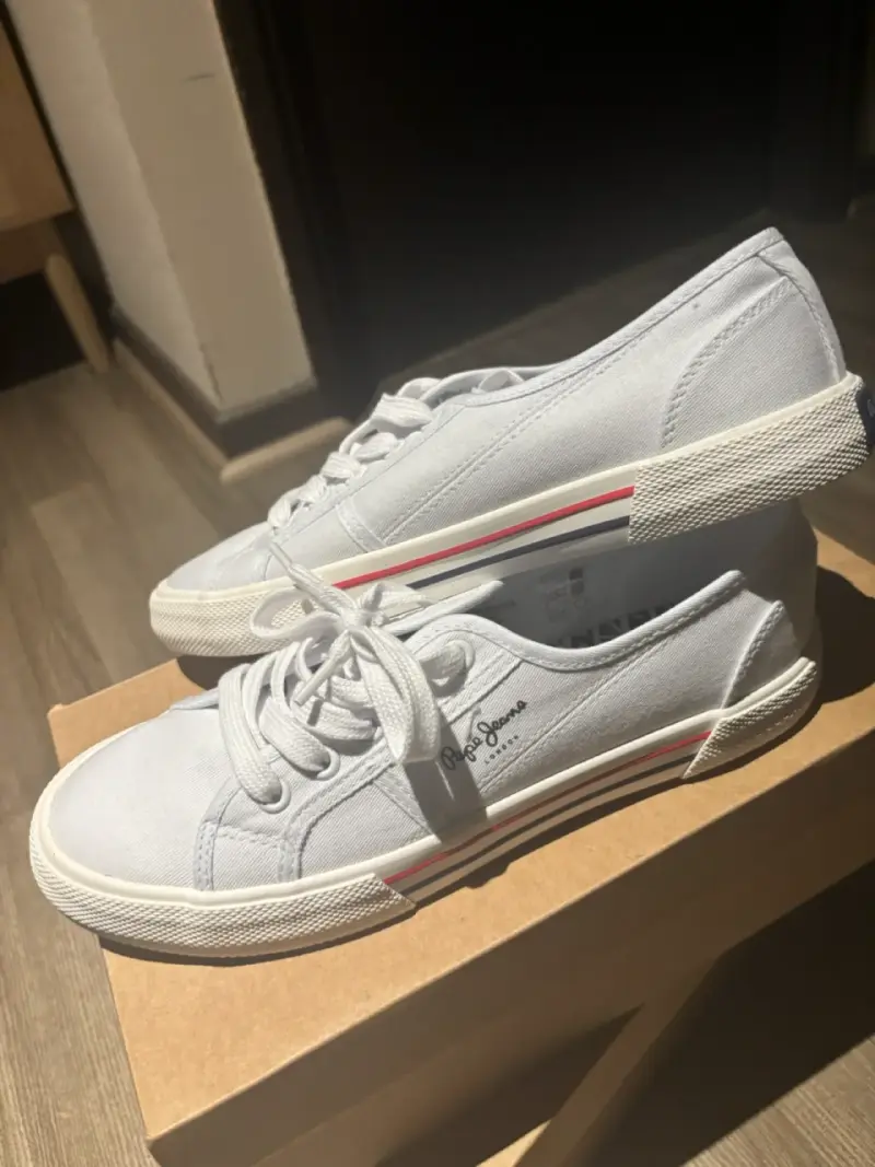 Zapatillas Pepe Jeans blancas casuales - 2