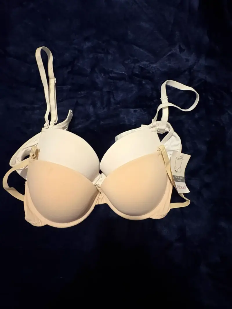 Sostén push-up beige y blanco talla 36B. - 1