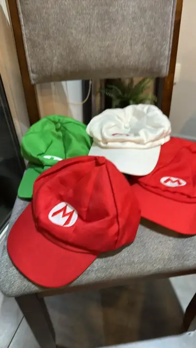 Set de gorras de Mario - miniatura 1