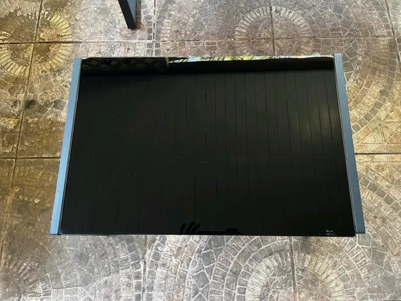 Juego de muebles de terraza con cojines negros - 2