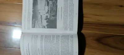 Libro Historia Universal Didáctica Ilustrada - miniatura 3