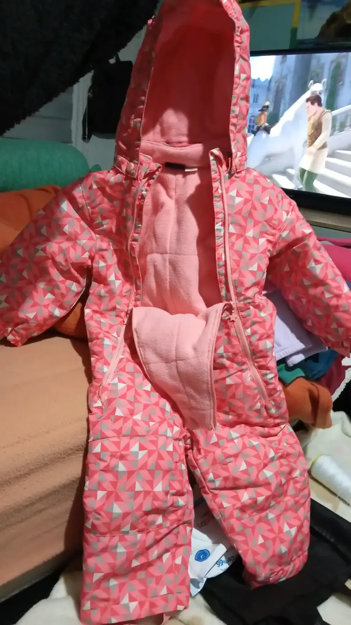 Enterito de invierno para bebé rosado