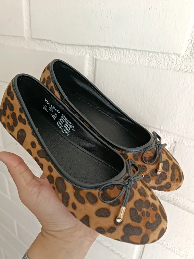 Zapatos via uno leopardo con lazo - 2