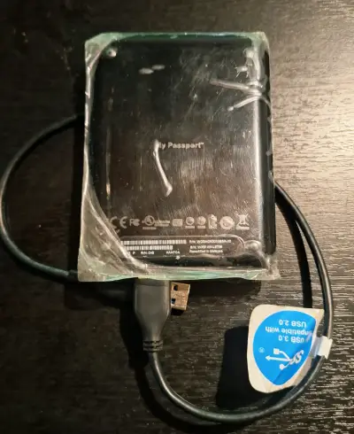 Disco duro externo WD USB 3.0 de 1tb - miniatura 2
