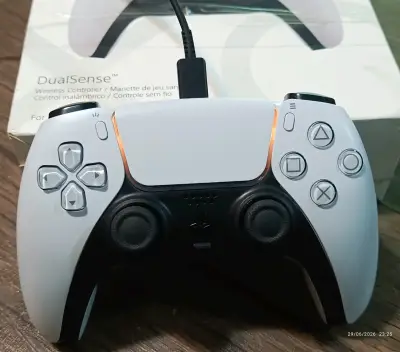 Control inalámbrico DualSense para PS5 - miniatura 4