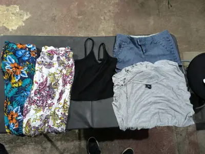 Lote de ropa - miniatura 3