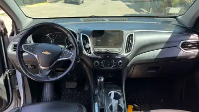 Chevrolet Equinox 2019 SUV blanco en buen estado - miniatura 4