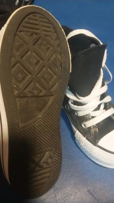 Zapatillas Converse Chuck Taylor negras de niña - miniatura 3