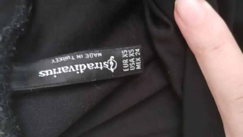 Falda negra Stradivarius - 3