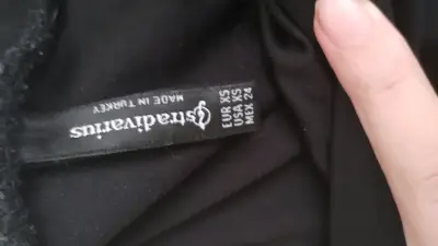 Falda negra Stradivarius - miniatura 3