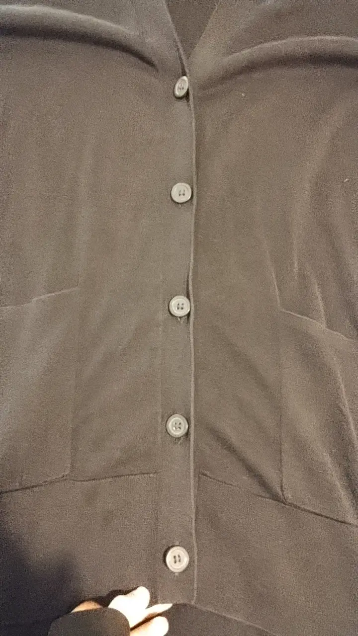 Cardigan negro de mujer con botones - 2