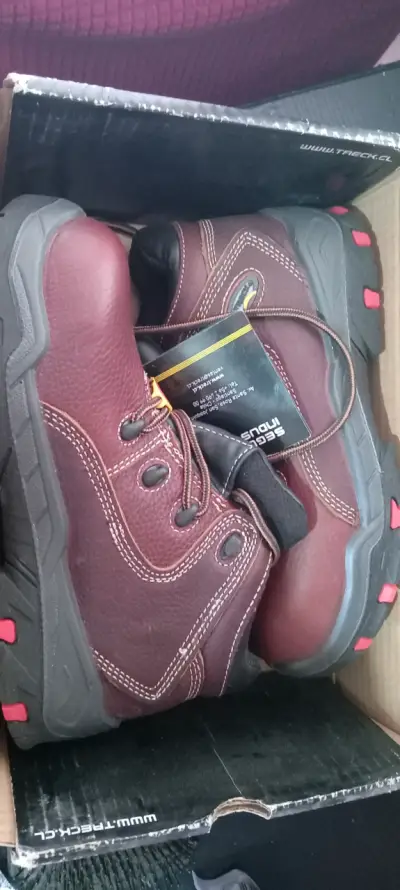 Zapatos de seguridad treck - miniatura 1