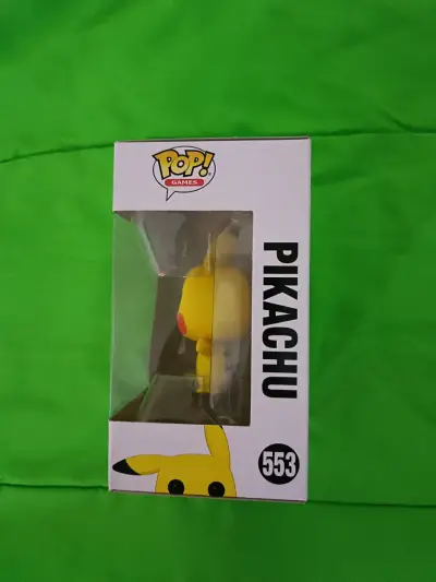 Figura Funko Pop Pikachu Pokémon - miniatura 2