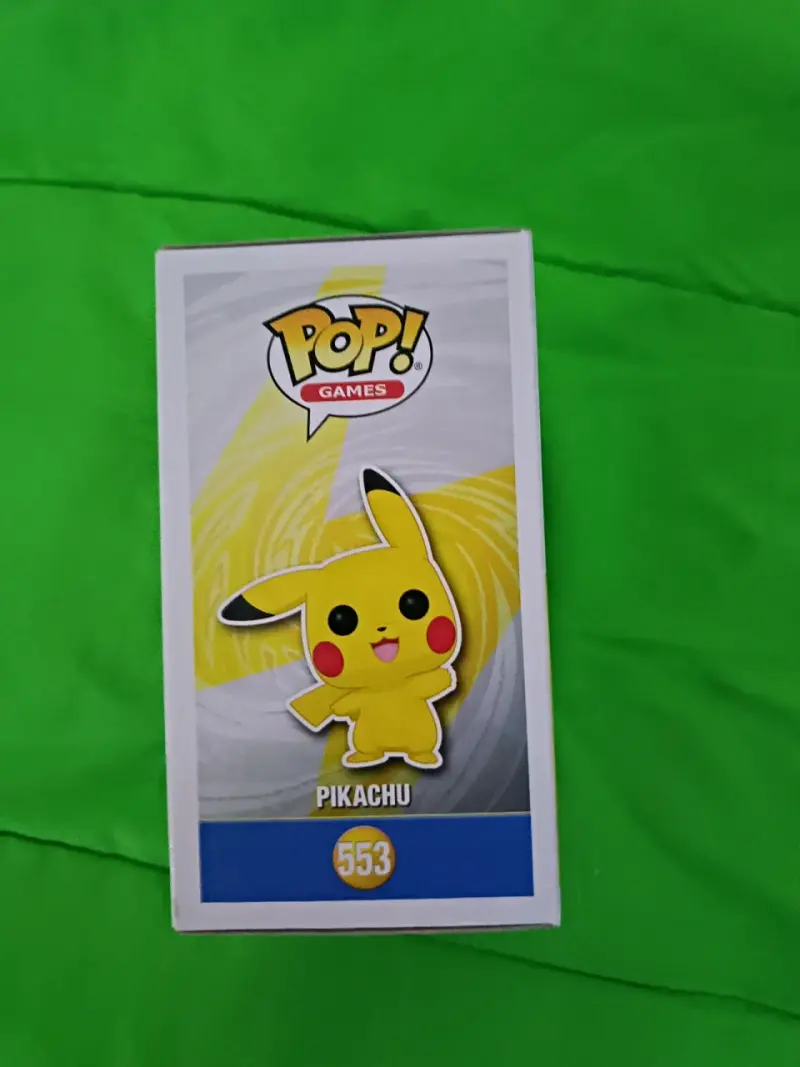 Figura Funko Pop Pikachu Pokémon - 4