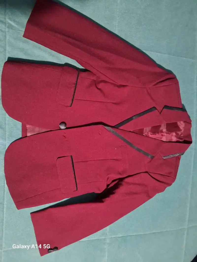 Traje formal para niño color burdeos - 2
